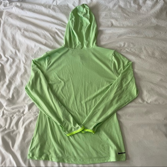 North Face Lightweight Neon Green Hoodie - Picture 3 of 7